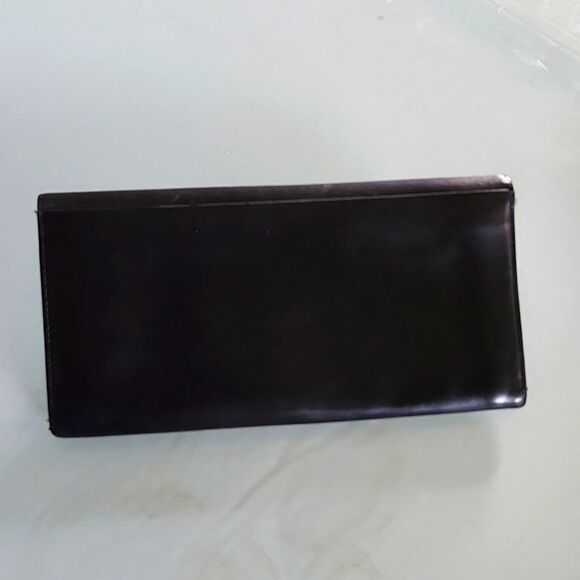 Guy Laroche Leather Wallet - Picture 2 of 8